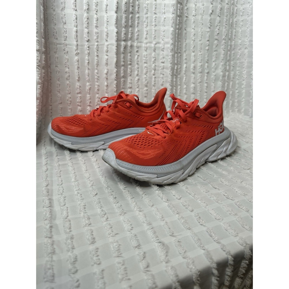 Hoka One One Women's Clifton Edge Sneakers Size 6.5 - Picture 2 of 8